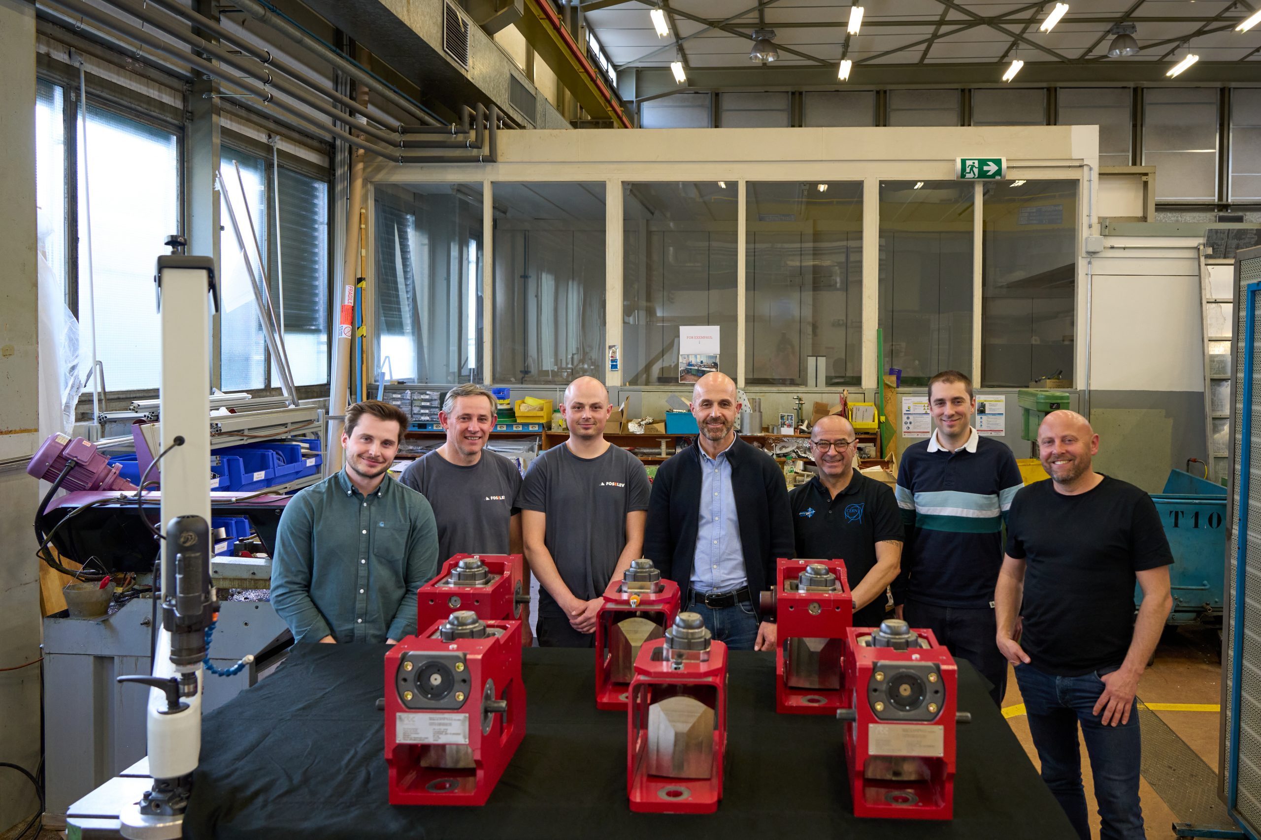 First batch of jacks for HL-LHC delivered at CERN