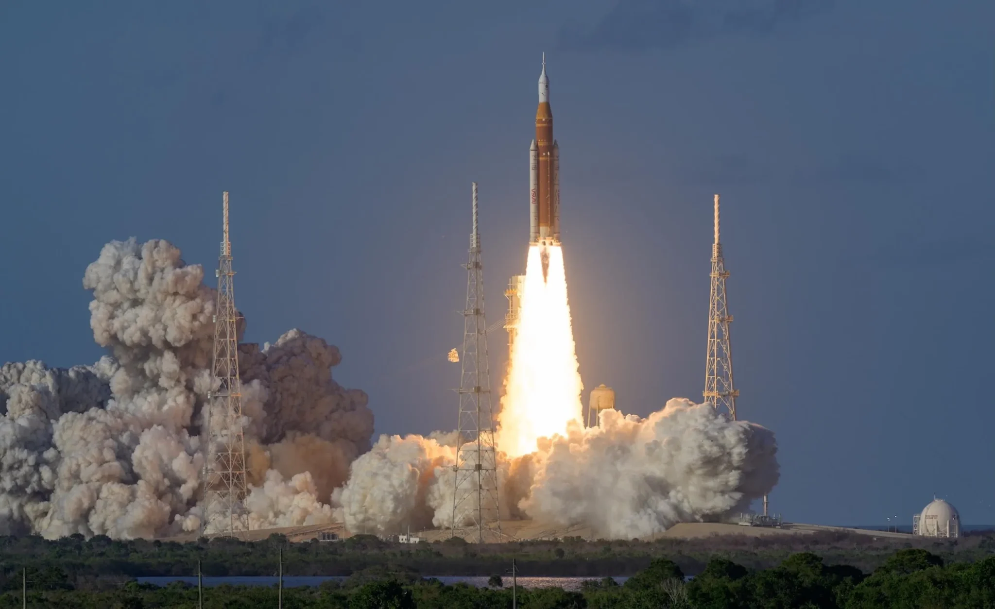 CERN Timepix chips fly to the Moon